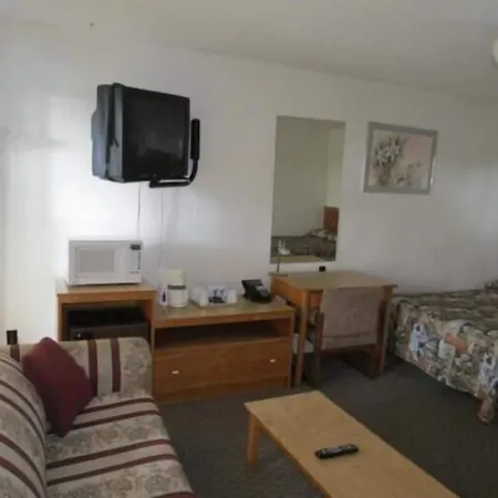 Skyline Motel-2