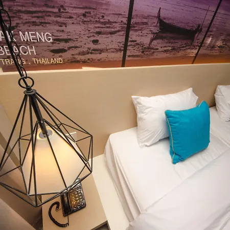 Bizotel Premier Hotel & Residence-3