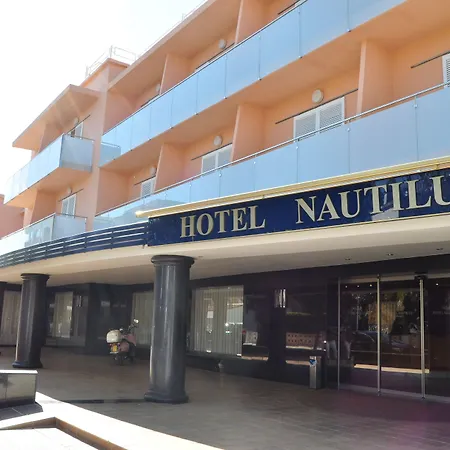 Nautilus Hotel-3