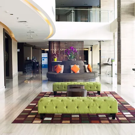 Holiday Inn Express Surabaya Centerpoint By Ihg-2