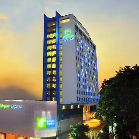 Holiday Inn Express Surabaya Centerpoint By Ihg-3