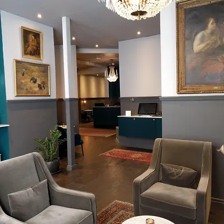 Queen'S Hotel By First Hotels-2