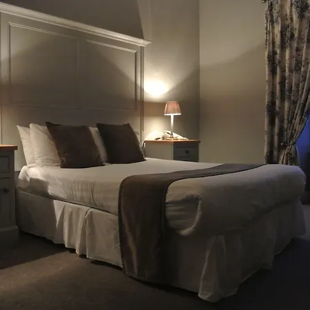 Causeway Hotel-2