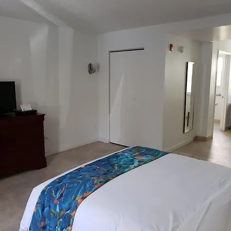 Prestige Hotel Vero Beach-2