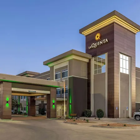 La Quinta By Wyndham Artesia-2