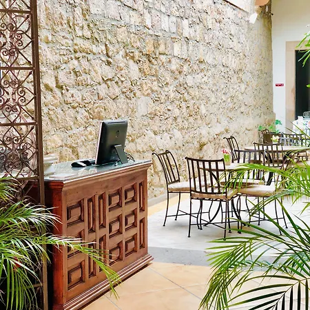 Hotel Expres By Hosting House-3