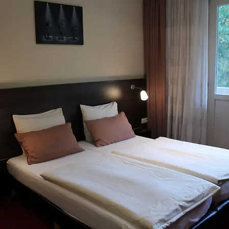 Hotel Frans Op Den Bult-3