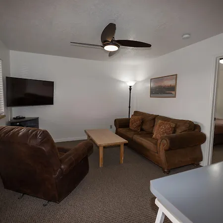 Austin'S Chuckwagon Motel-3