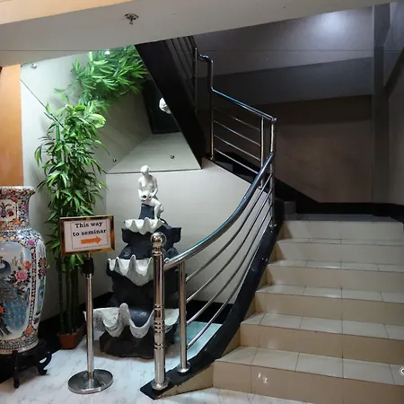 Silver Oaks Suites & Hotel-3
