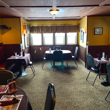 Fred'S Inn Restaurant & Lodging-2