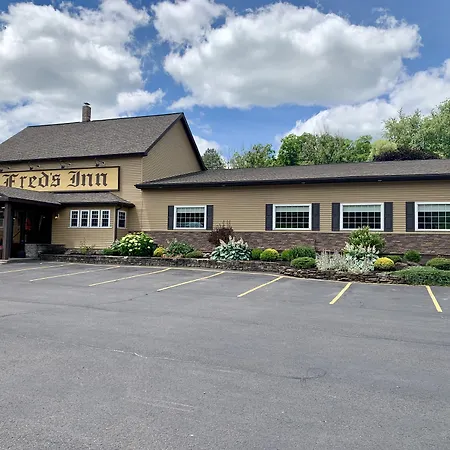 Fred'S Inn Restaurant & Lodging-3