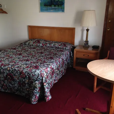 Chateau Motor Lodge-2