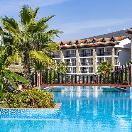 Ramada Resort By Wyndham Akbuk-3