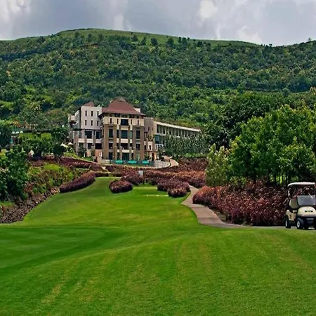 Oxford Golf Resort-2