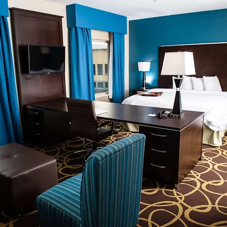 Hampton Inn & Suites East Gate Regina-2