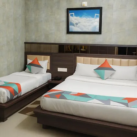 The Sky Comfort - Hotel The Heaven, Dwarka-3