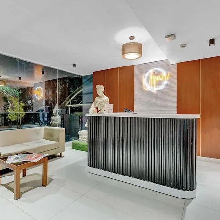 Upar Hotels Indiranagar-3