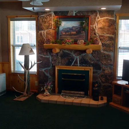 Stagecoach Inn & Suites-2