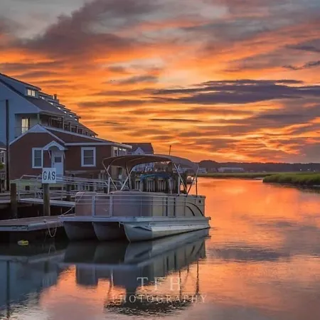 Snug Harbor Marina And Resort-2