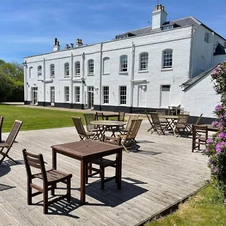 The Retreat New Forest-3