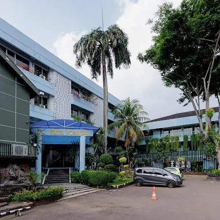 RedDoorz Plus near Kebayoran Baru Blok S-2