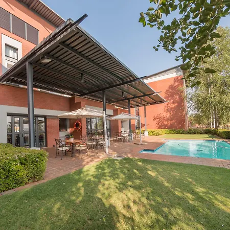 Road Lodge Centurion-3