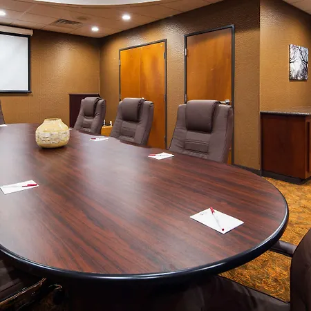 Best Western Plus Finger Lakes Inn & Suites-3