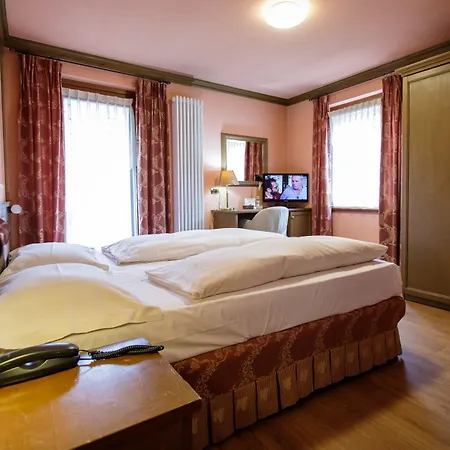 Hotel Compagnoni-3