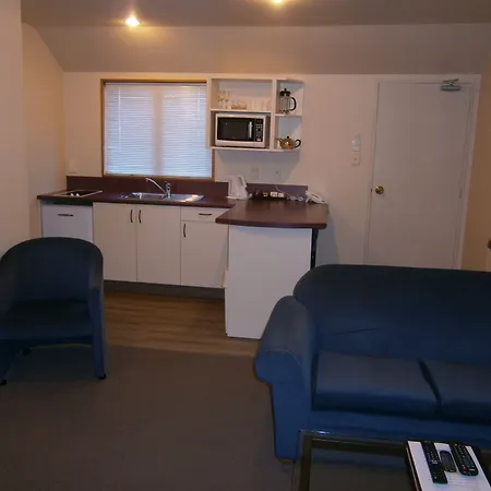 Deans Bush Motel-3