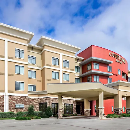 Courtyard By Marriott Lubbock Downtown/University Area-3
