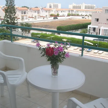 Debbiexenia Hotel Apartments-3