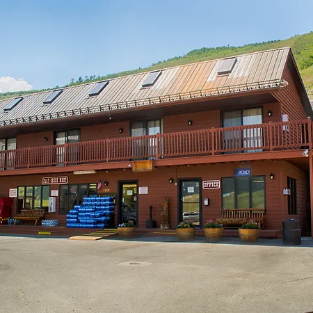 Flat Creek Inn-3