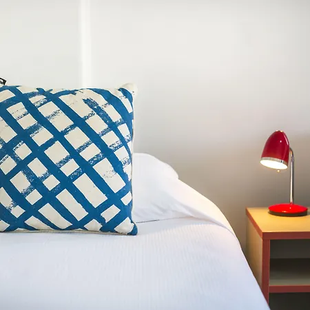 Melton Hotel Auburn-2