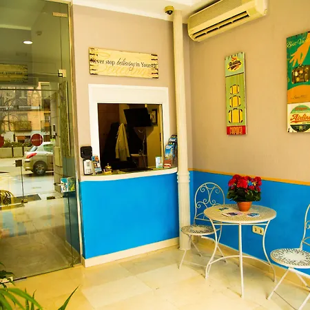 Hostal Montaloya-2