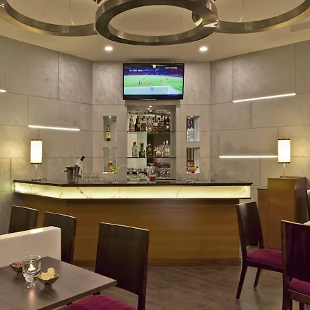 Nirwana Hometel Jaipur- A Sarovar Hotel-2