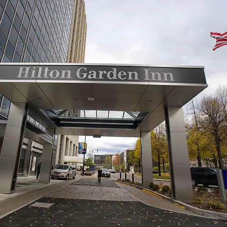 The Hilton Garden Inn Buffalo-Downtown-3