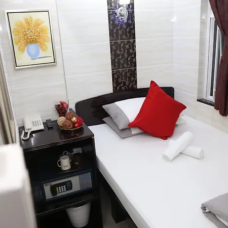 Mira Inn-2