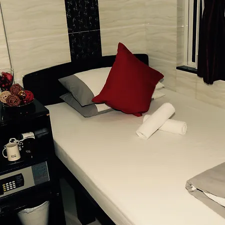 Mira Inn-3
