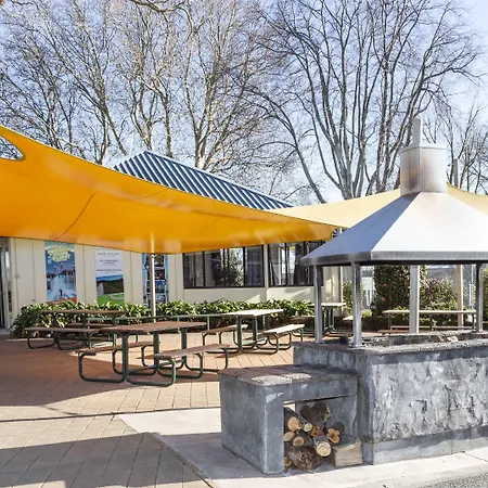 Hastings Top 10 Holiday Park-3