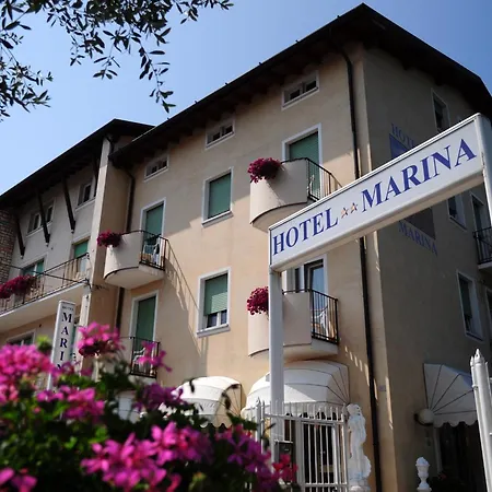 Hotel Marina-2
