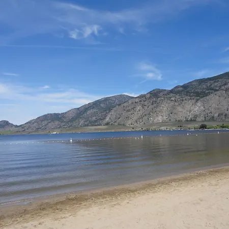 Falcon Resort-3