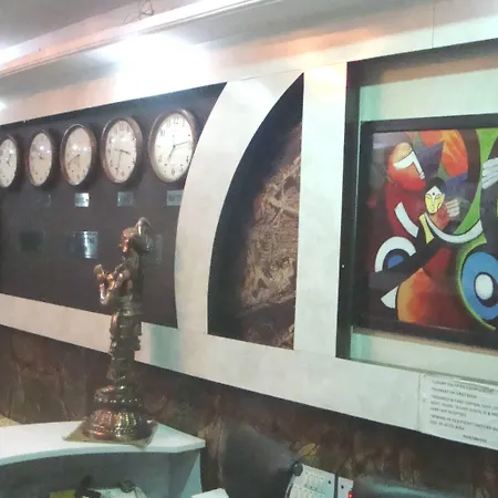 Hotel Su Shree Continental Dx 5 Mins From New Delhi Railway Station & Free Car Parking-3
