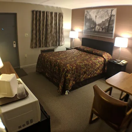 Attican Motel - Attica - Batavia - Warsaw - Darien Lake-3
