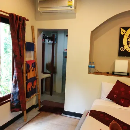Dolphin Bungalows-3