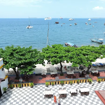 Tembo House Hotel-2