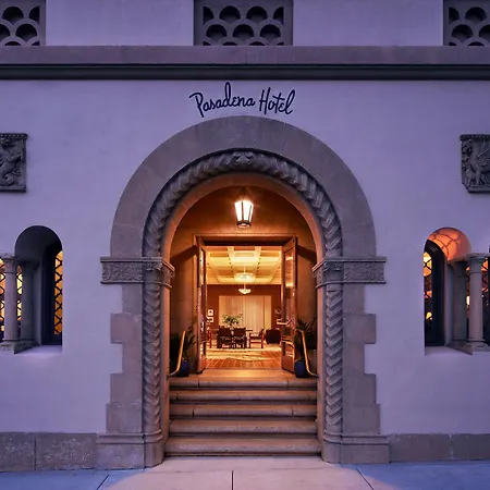 Pasadena Hotel & Pool-3