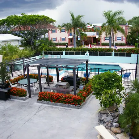 Holiday House Motel-3