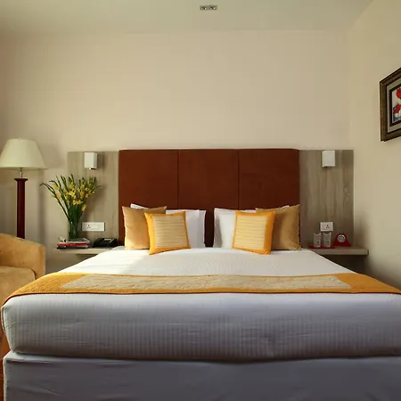 Nidhivan Sarovar Portico Vrindavan-3