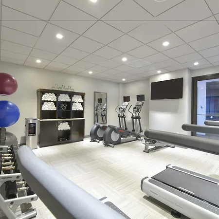 Fairfield Inn & Suites By Marriott Boston Cambridge-2