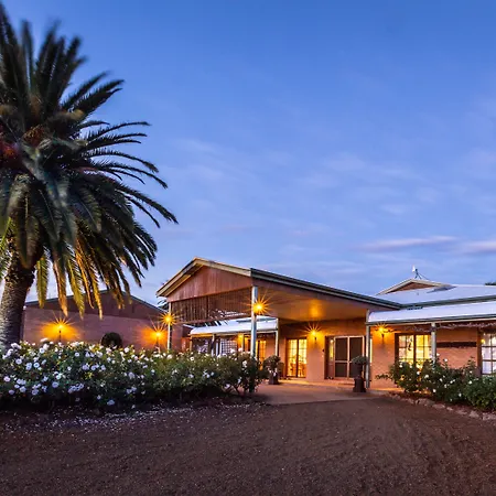 Strathearn Park Lodge-3